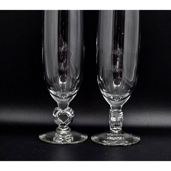 2) Libbey Glass Romance Champagne Flutes 9" cut glass heart shaped stem 2006 - Picture 4 of 7